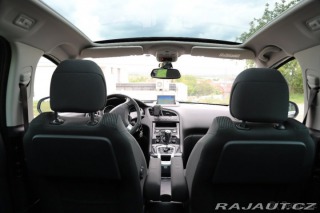 Peugeot 5008 2,0   HDI 120 kw 2015