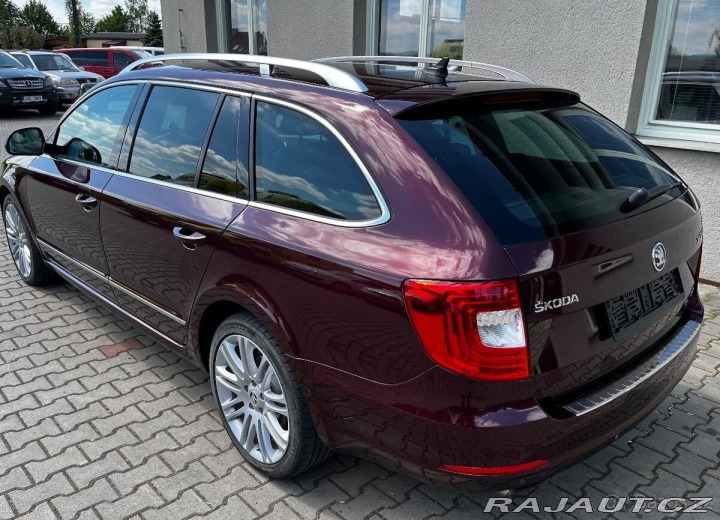 Škoda Superb 2,0 II facelift Eleganc 2017