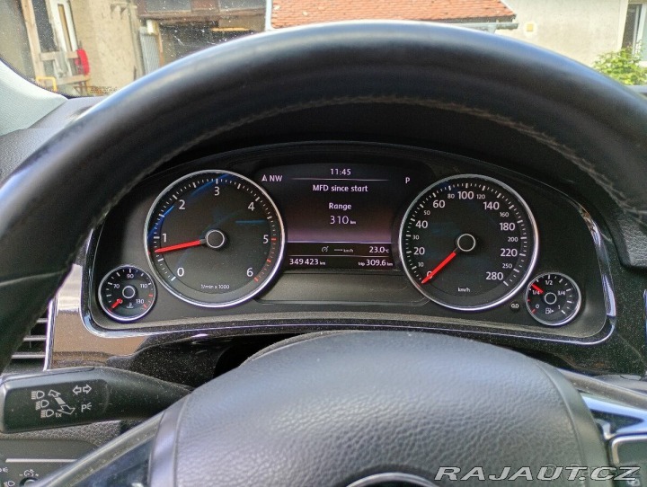 Volkswagen Touareg 3,0 tdi 176kw 1800