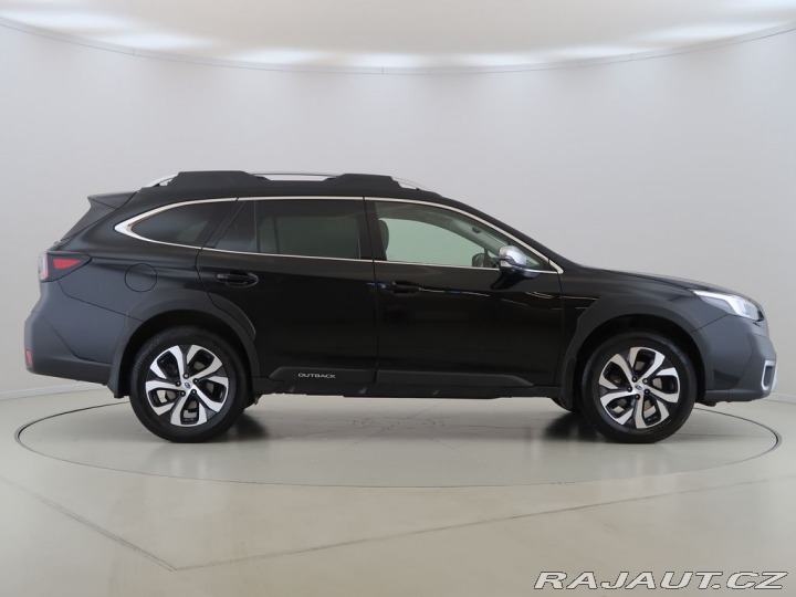 Subaru Outback 2.5i,CZ,1Maj,4x4,AT,TOURI 2021