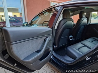 Tesla Model 3 Standard Range Plus 225kW 2019