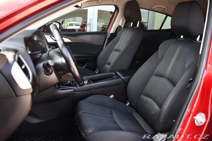 Mazda 3 2.0SKYACTIV-G HUD KAMERA 2018