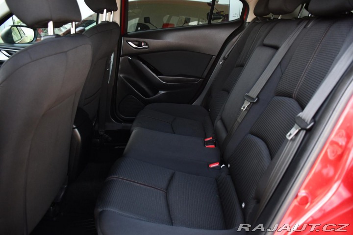 Mazda 3 2.0SKYACTIV-G HUD KAMERA 2018