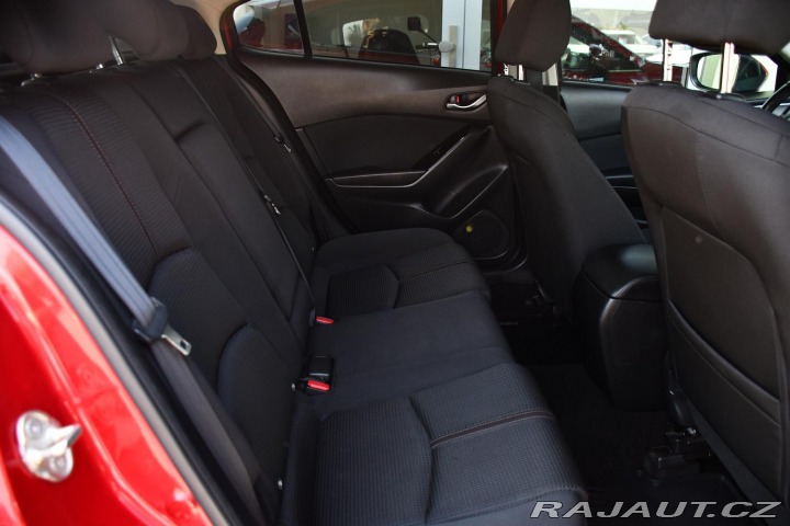 Mazda 3 2.0SKYACTIV-G HUD KAMERA 2018