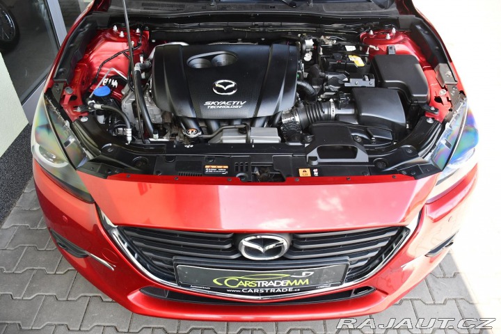 Mazda 3 2.0SKYACTIV-G HUD KAMERA 2018