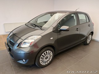 Toyota Yaris 1.0 VVT-i Dream 2011