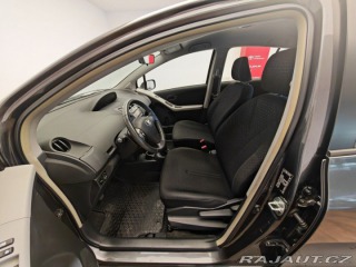 Toyota Yaris 1.0 VVT-i Dream 2011