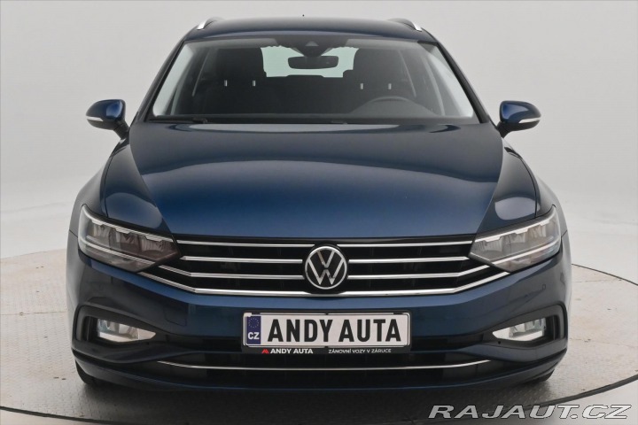 Volkswagen Passat 2,0 TDI 110 kW DSG Busine 2023