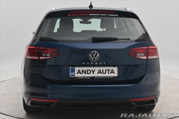 Volkswagen Passat 2,0 TDI 110 kW DSG Busine 2023