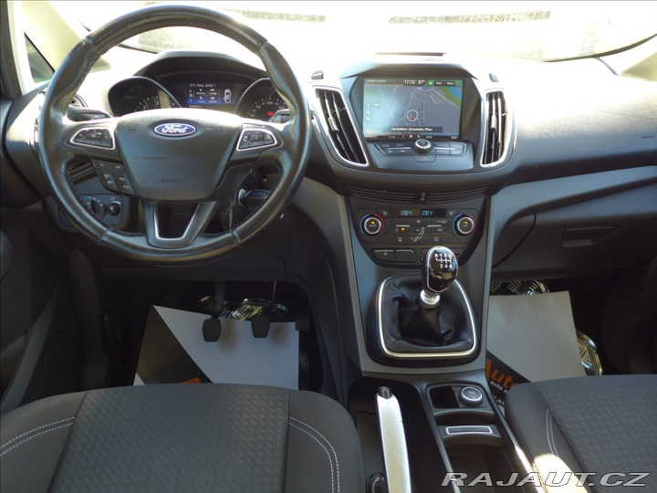 Ford Grand C-MAX 1,5 TDCI TITANIUM 7 MÍST 2015