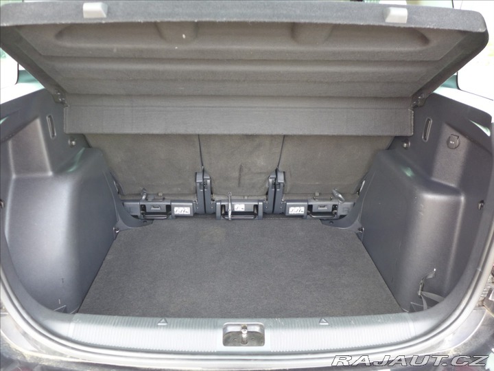 Škoda Yeti 1,2 TSI KLIMA, VÝHŘEV 2015