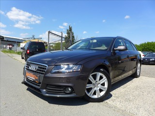 Audi A4 2,0 TDI 4x4, NAVI, 1.MAJI