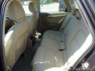 Audi A4 2,0 TDI 4x4, NAVI, 1.MAJI 2011