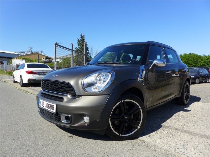 Mini Countryman 2,0 SD 4X4, VÝHŘEV, NAVI