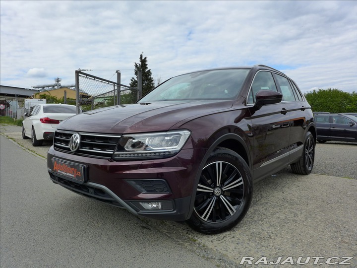 Volkswagen Tiguan 2,0 TSI 4x4 TOP VÝBAVA TA 2017