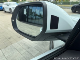 Audi Q8 S-line 50TDI 210kW webas 2024