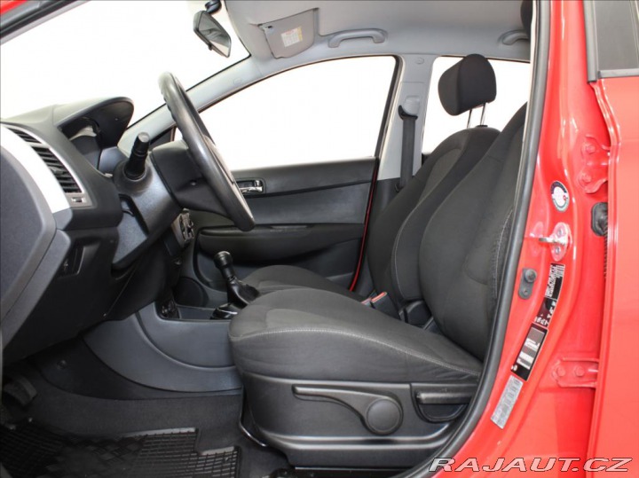 Hyundai i20 1,3 i 57kW Klima Nové STK 2012