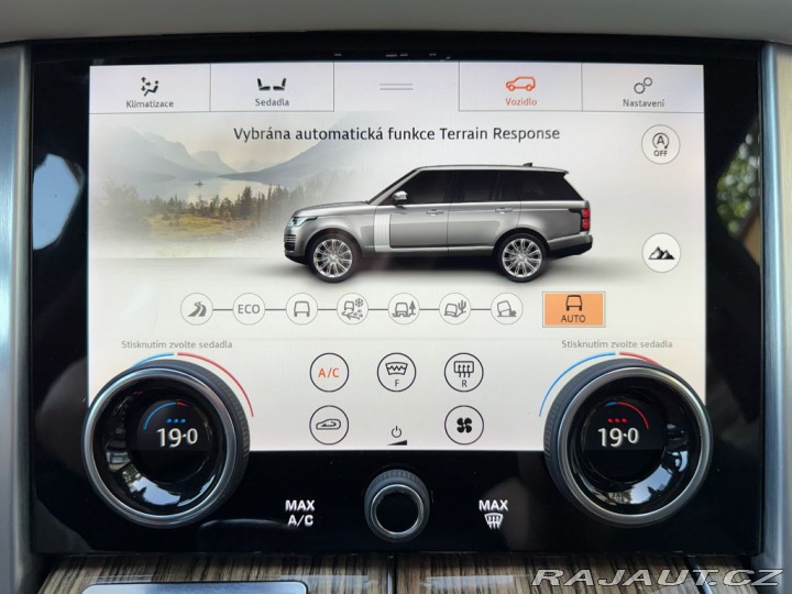 Land Rover Range Rover 4.4 SDV8 VOGUE, PANORAMA, 2018