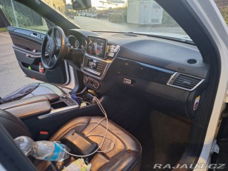 Mercedes-Benz GL 2013