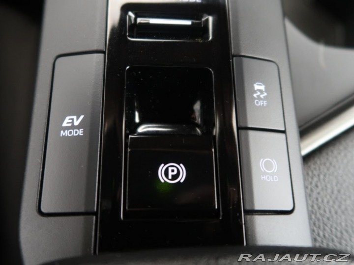 Toyota C-HR 1.8Hybrid,CZ,1Maj,Style 2023