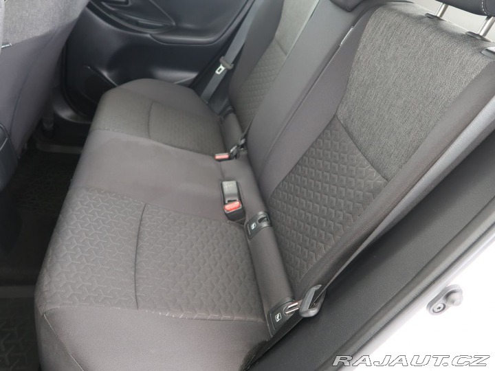 Toyota Yaris Cross 1.5,AT,CZ,1Maj,ComfortTec 2023