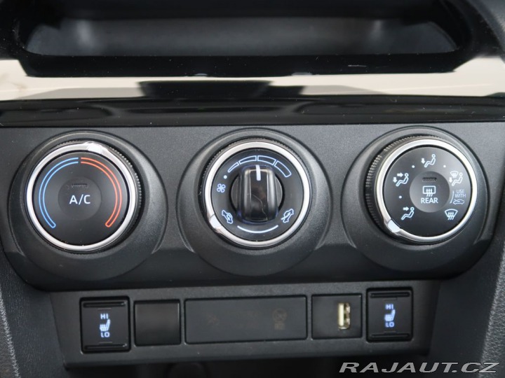 Toyota Yaris Cross 1.5,AT,CZ,1Maj,ComfortTec 2023
