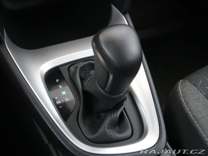 Toyota Yaris Cross 1.5,AT,CZ,1Maj,ComfortTec 2023