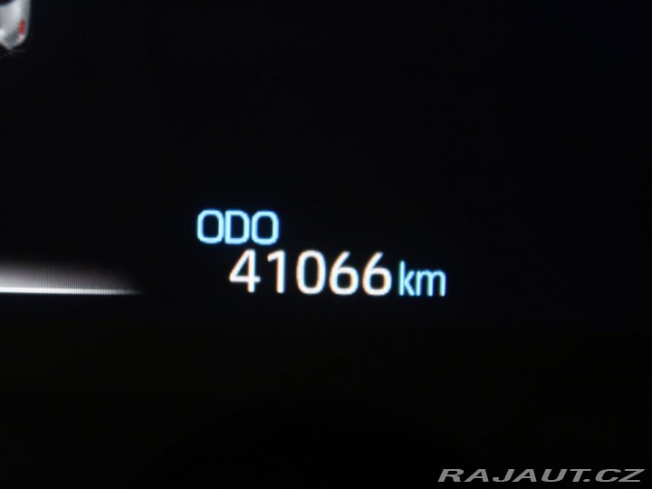 Toyota Yaris Cross 1.5,AT,CZ,1Maj,ComfortTec 2023