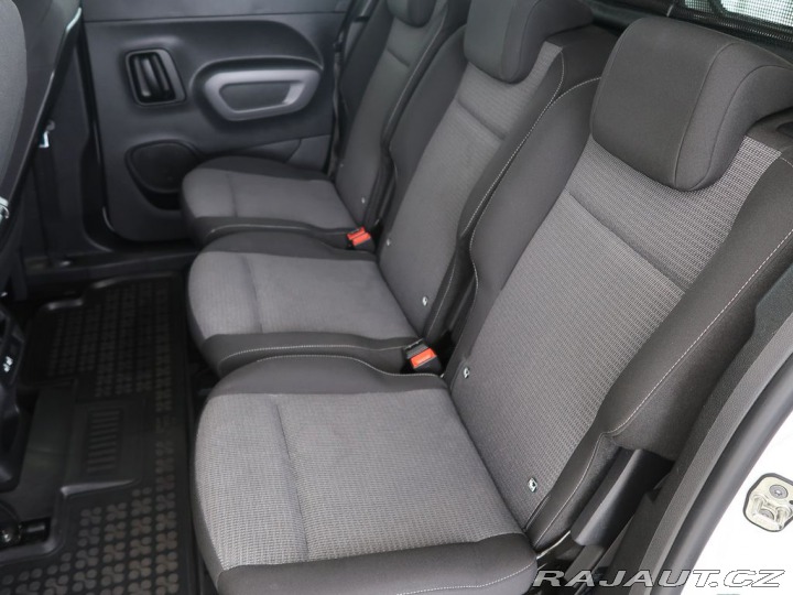Toyota ProAce City Verso 1.2,Family L1,110KW,Manuá 2022