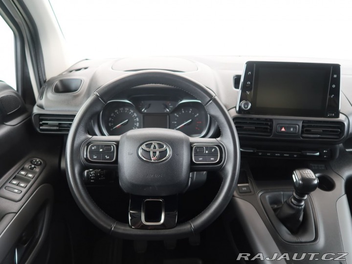 Toyota ProAce City Verso 1.2,Family L1,110KW,Manuá 2022