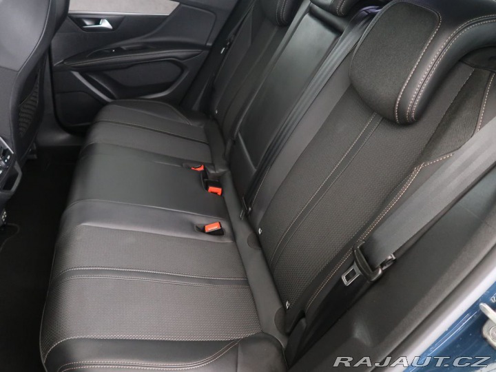 Peugeot 3008 1.2PureTech,96KW,Automat, 2023