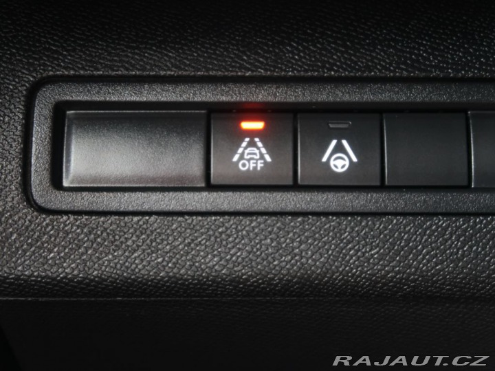 Peugeot 3008 1.2PureTech,96KW,Automat, 2023