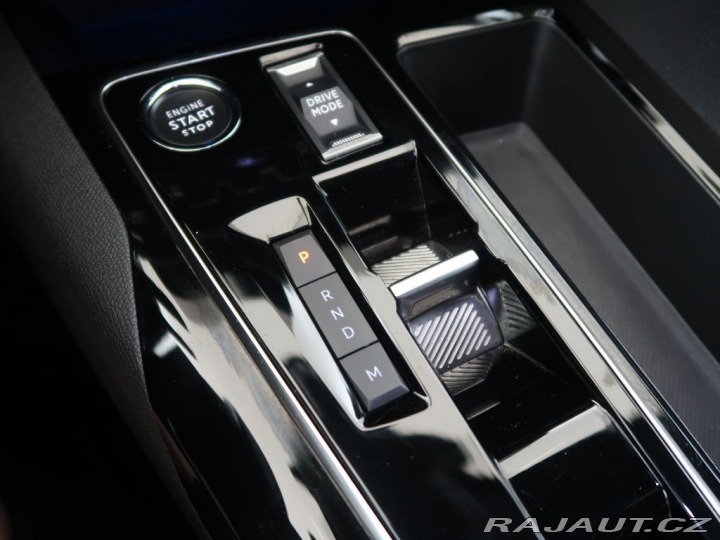 Peugeot 3008 1.2PureTech,96KW,Automat, 2023