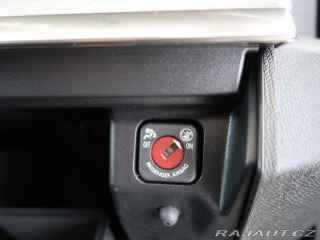 Peugeot 3008 1.2PureTech,96KW,Automat, 2023