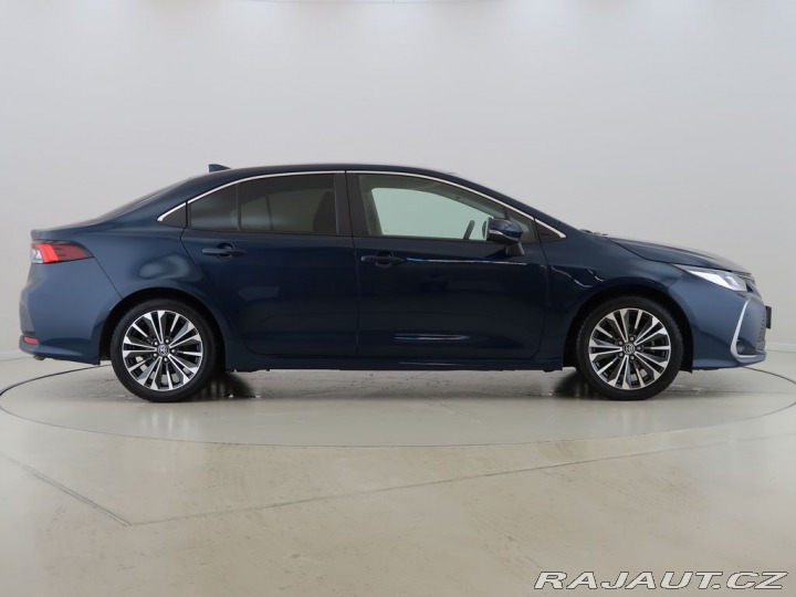 Toyota Corolla 1.5DynamicForce,92kW,CZ,1 2023