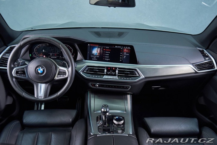 BMW X5 xDrive40i A/T 2019