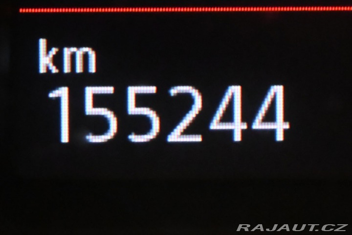 Volkswagen Tiguan 2,0 TDI 110kW DSG Life Zá 2022