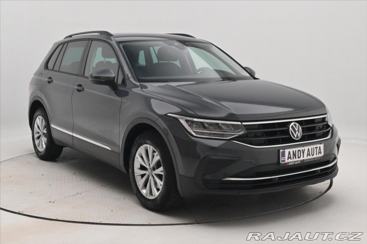Volkswagen Tiguan 2,0 TDI 110kW DSG Life Zá 2022