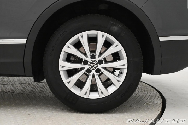 Volkswagen Tiguan 2,0 TDI 110kW DSG Life Zá 2022