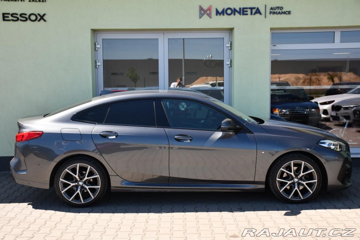 BMW 2 218d A/T KAMERA NAVI 1M Č 2021
