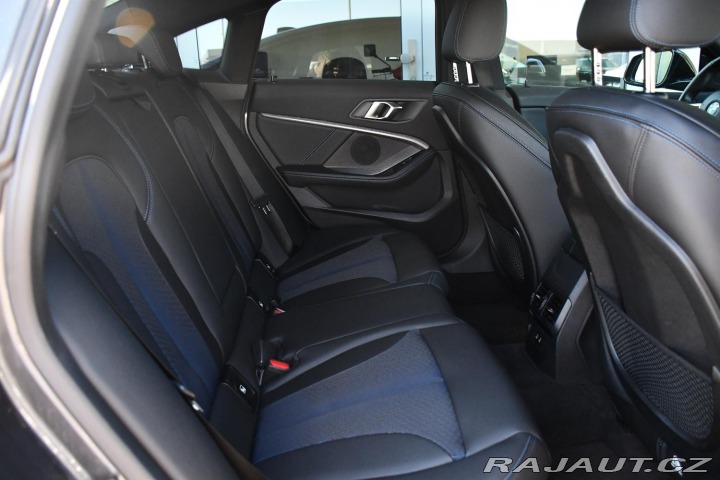 BMW 2 218d 2021
