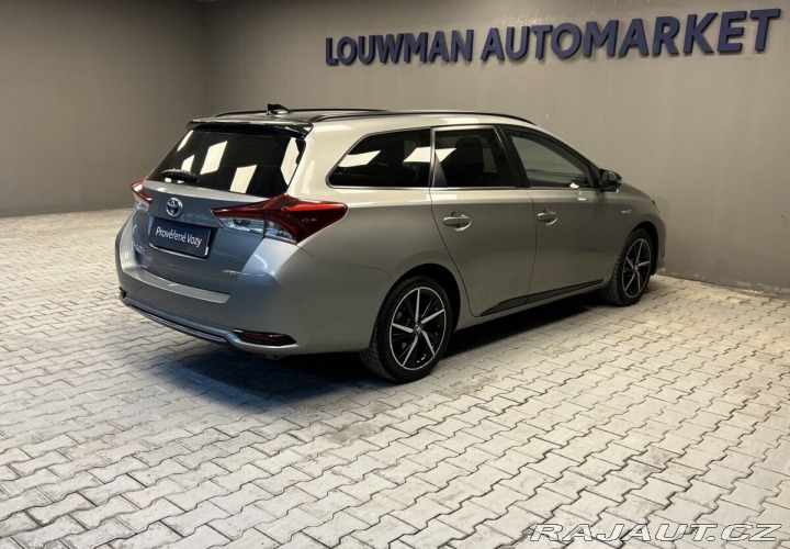 Toyota Auris 1.8 Hybrid AT SELECTION T 2019