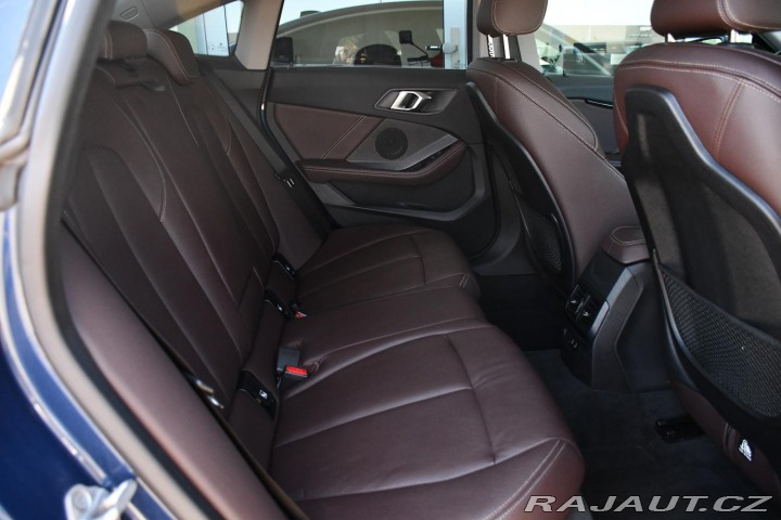 BMW 2 218d NAVI KAMERA 1.M ČR 2023