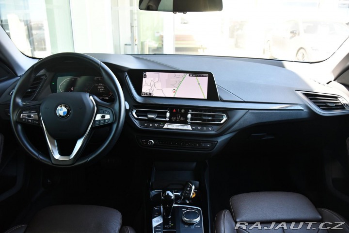 BMW 2 218d NAVI KAMERA 1.M ČR 2023