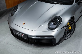 Porsche 911 Turbo S 2024