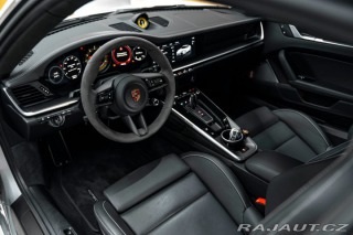 Porsche 911 Turbo S 2024