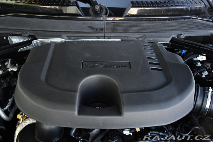 Land Rover Defender 3,0D 110 D250 X-DYNAMIC 2022