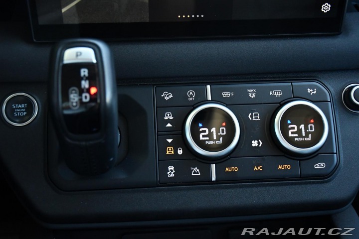 Land Rover Defender 3,0D 110 D250 X-DYNAMIC 2022