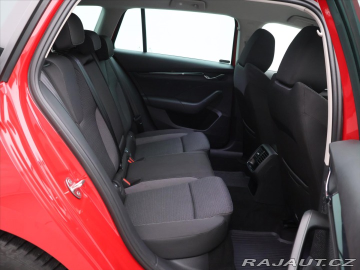 Škoda Octavia 1,5 TSI 110KW DSG LED CZ 2023