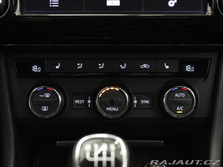 Škoda Superb 2,0 TDi 110kW Ambi+ 1.maj 2017